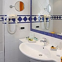 Camera da bagno Ai Pini Park Hotel Fotos