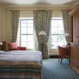 Номер Schloss Hotel Dresden-Pillnitz Fotos