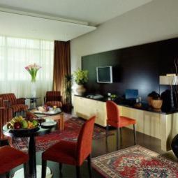 Suite Holiday Inn BEIRUT - DUNES Fotos