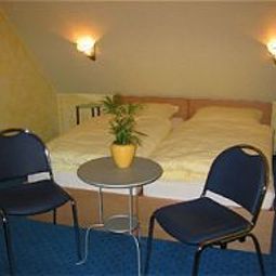 Zimmer Neue Krone Fotos