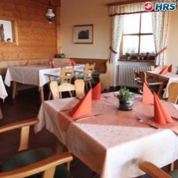 Breakfast room within restaurant Sonnenalm Panorama-, Natur- und Wellnesshotel Fotos