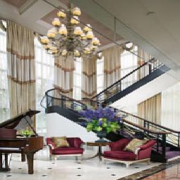 Hall Renaissance Westchester Hotel Fotos
