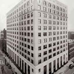 Courtyard Nashville Downtown Нашвилл                                    