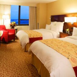 Camera New York LaGuardia Airport Marriott Fotos