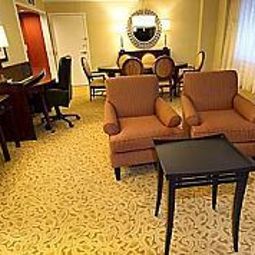 Номер Fairview Park Marriott Fotos