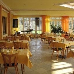 Комната для завтраков Schürger Wellnesshotel Fotos