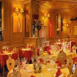 Ресторан Les Pins Logis de France Fotos