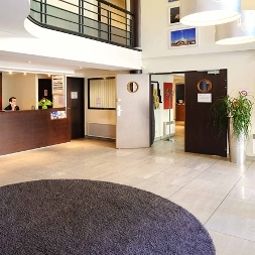 Recepción Residhome Metz Apparthotel Fotos