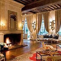Hall d' Aubusson Fotos