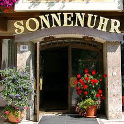 Sonnenuhr Sporthotel Kramsach (Tirol)
