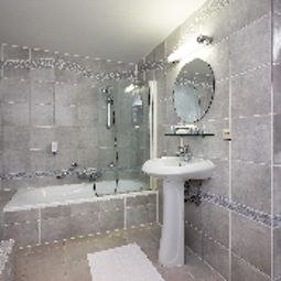 Bathroom Theater Hotel Leuven Centrum Fotos