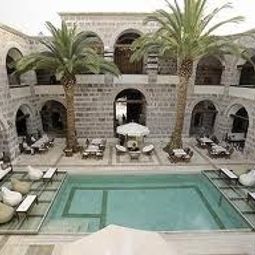 Kanuni Kervansaray Historical Hotel Cesme 
