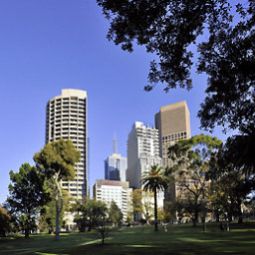 Тренажерный зал/Фитнес Mercure Melbourne Treasury Gardens Fotos