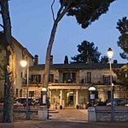 Hostellerie La Magnaneraie Villeneuve-lès-Avignon 