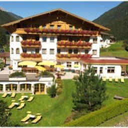 Aktiv & Vitalhotel Bergcristall Neustift Stubaital