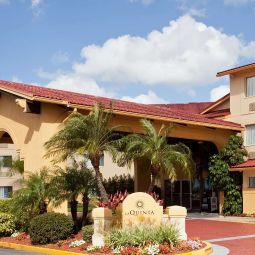 La Quinta Inn & Suites Tampa Bay Clearwater AP Clearwater 