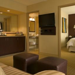 Suite Sheraton Suites Market Center Dallas Fotos