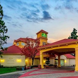 La Quinta Inn & Suites Fremont Fremont                                    