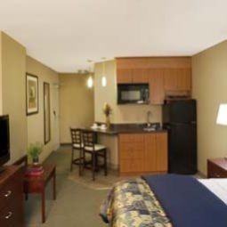 Room Travelodge Oshawa Whitby Fotos