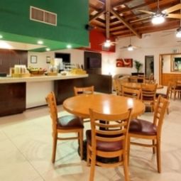 Restauracja Holiday Inn Hotel & Suites CHIHUAHUA Fotos