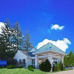 Comfort Inn & Suites Albany                                    