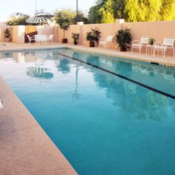 Pool Comfort Suites Airport Fotos