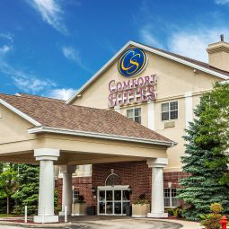 Comfort Suites Milwaukee Airport Oak Creek                                    