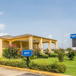 Econo Lodge Montgomery Montgomery                                    