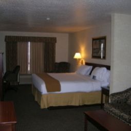 Suite Holiday Inn Express Hotel & Suites FORT ATKINSON Fotos
