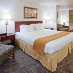 Suite Holiday Inn Express Hotel & Suites FORT ATKINSON Fotos
