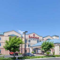 Ramada Fresno Fresno 