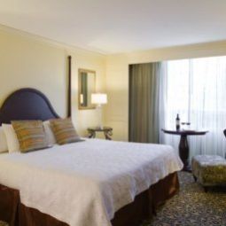 Zimmer Hilton Savannah DeSoto Fotos