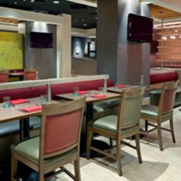 Restauracja Holiday Inn SECAUCUS MEADOWLANDS Fotos