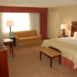 Pokój Holiday Inn SECAUCUS MEADOWLANDS Fotos