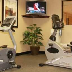 Wellness/fitness area Hampton Inn  Suites Phoenix Airport South Fotos