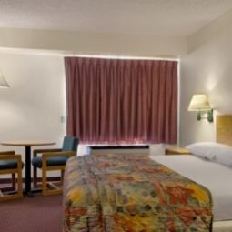 Zimmer Red Roof Inn Houston NW Brookhollow Fotos