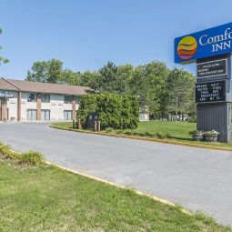Hotelfotos Comfort Inn Cornwall