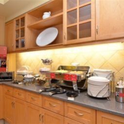 Restaurante Hampton Inn & Suites® Langley-Surrey Fotos