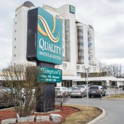 Quality Suites Oakville Oakville 