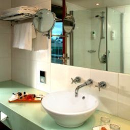 Номер Holiday Inn LONDON - CAMDEN LOCK Fotos