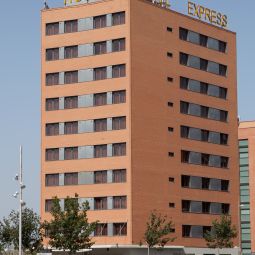 Vue extérieure SB Express Tarragona Fotos