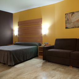 Chambre SB Express Tarragona Fotos