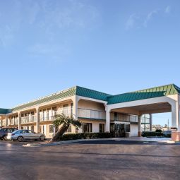Quality Inn Byron Byron                                    