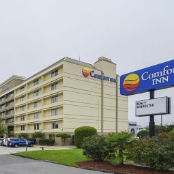 Comfort Inn University Wilmington                                    