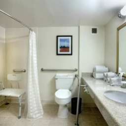 Zimmer Embassy Suites Alexandria Old Town Fotos