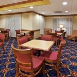 Restaurant Holiday Inn Express Hotel & Suites BYRON Fotos