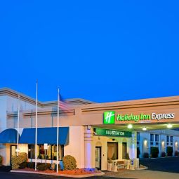 Exterior view Holiday Inn Express PARAMUS Fotos
