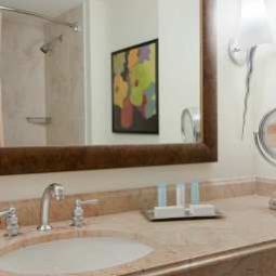 Habitación Hilton Los Angeles NorthGlendale  Executive Meeting Center Fotos