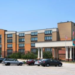 Ramada Plaza Cleveland East Wickliffe 
