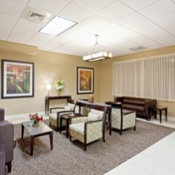 Hall Holiday Inn Hotel & Suites MARLBOROUGH Fotos